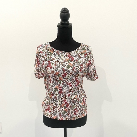 LOFT Tops - LOFT Linen Floral Short Sleeve Top